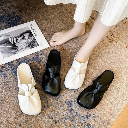 🎊2025 varmt salg👣 Sandaler i blødt læder med konkavt design og flade mules