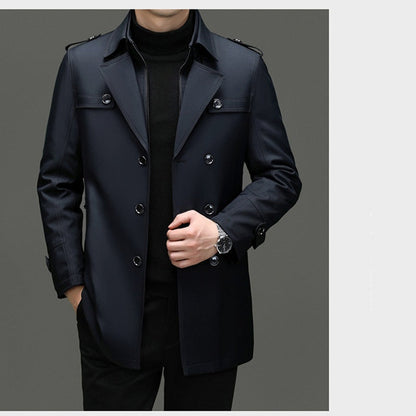Herre-trenchcoat i mellem længde med aftageligt inderfor