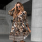 🔥Elegant V-hals langærmet kjole med print 👗 – Figurfremhævende til forårste/date nights