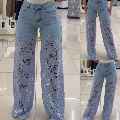 Jeans i patchwork-design med blonder